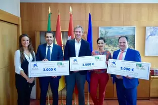 Caixabank dona 9000 euros para financiar proyectos de acción social municipales