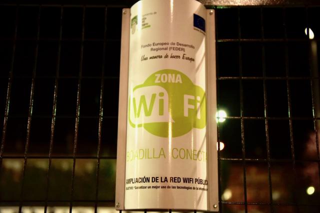 El Ayuntamiento de Boadilla amplía la red pública de wifi e incluye puntos en espacios exteriores