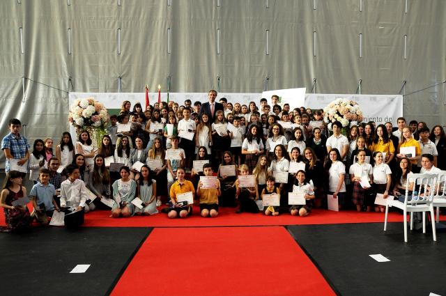 Boadilla premia a 116 alumnos por su excelencia académica y su compromiso social