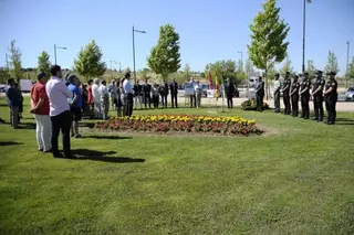Boadilla rinde homenaje a Miguel Ángel Blanco en el vigésimo segundo aniversario de su asesinato a manos de ETA
