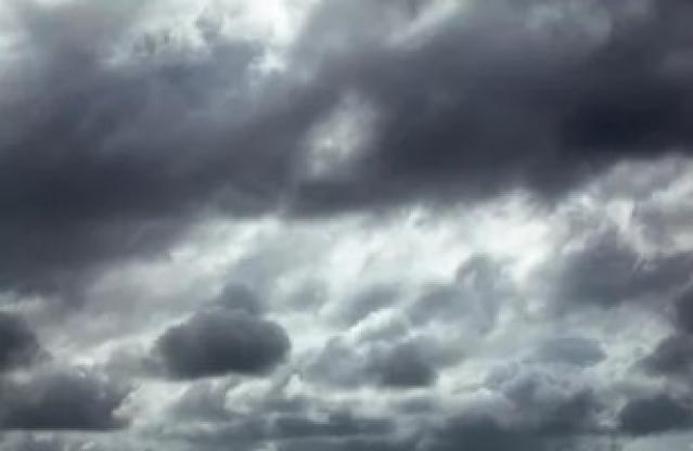 Cielo nuboso con lluvias débiles durante el fin de semana