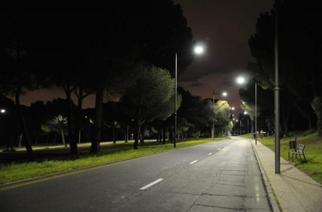 Renovación integral de la iluminación en la urbanización Montepríncipe
