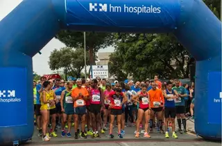 El Ayuntamiento y HM Hospitales renuevan el convenio para celebrar la carrera solidaria "Corre por la vida"