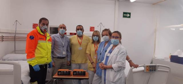 El Ayuntamiento cede los dos respiradores de las ambulancias municipales al Hospital Puerta de Hierro