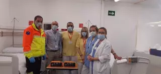 El Ayuntamiento cede los dos respiradores de las ambulancias municipales al Hospital Puerta de Hierro