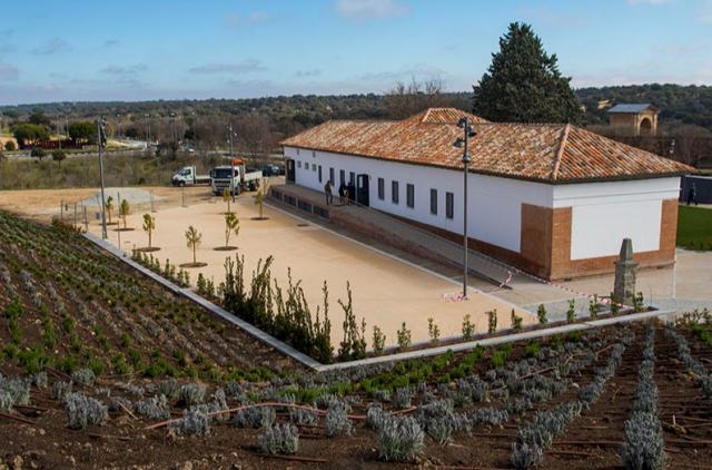 Boadilla cede el Aula Medioambiental como base logística para el Servicio Madrileño de Salud