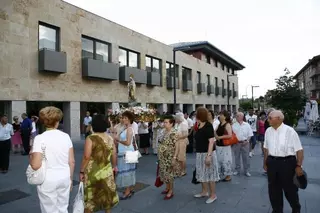 La Hermandad de la Virgen del Carmen de Boadilla del Monte ha celebrado este fin de semana su tradicional homenaje a su patrona