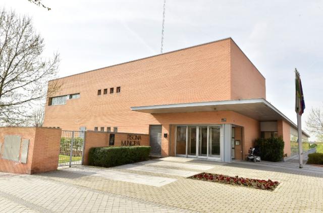 La matrícula en la escuela de natación y actividades deportivas colectivas se renueva automáticamente, salvo para los nacidos en 2003