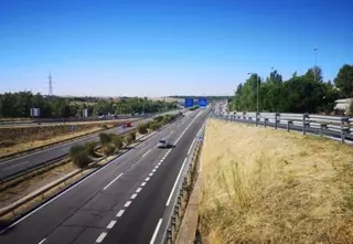 La Comunidad de Madrid estudia la construcción de una vía ciclista en la M-501 entre Boadilla y Brunete