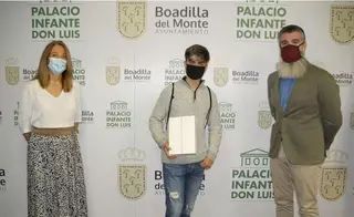 "Una sociedad de igualdad", obra de un alumno del IES Máximo Trueba, gana el concurso convocado por el área de Mujer