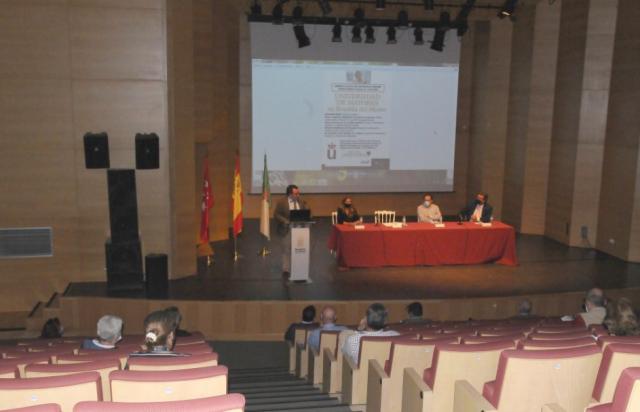 La Universidad de Mayores de Boadilla inicia su primer curso académico