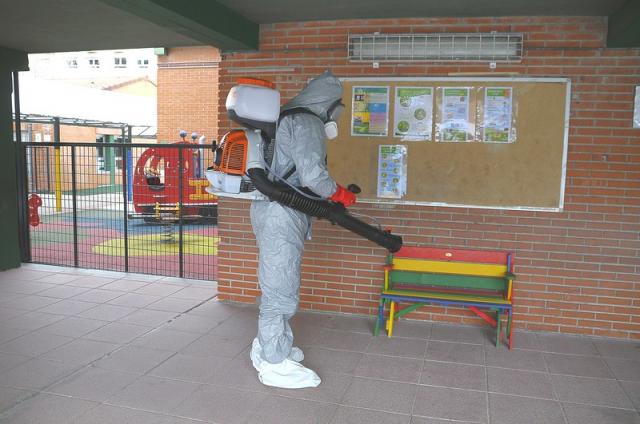 Operación especial de desinfección anti-COVID en los colegios y escuelas infantiles públicos de Boadilla