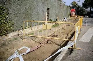 Continúan los trabajos de acerado en las urbanizaciones históricas de Boadilla