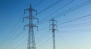 El PSOE pide un proyecto de soterramiento del tendido eléctrico en Boadilla