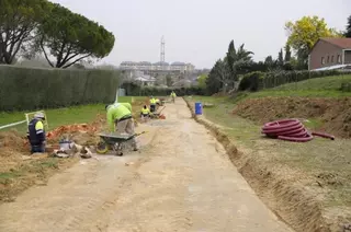 En construcción una nueva senda de coexistencia que une La Cárcava con Viñas Viejas