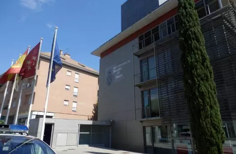El PSOE de Boadilla propone la creación de una Unidad de Extranjería y Documentación