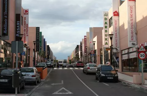 Las zonas comerciales de Európolis, Soho y Carrefour el Pinar, liberadas del confinamiento perimetral de Las Rozas