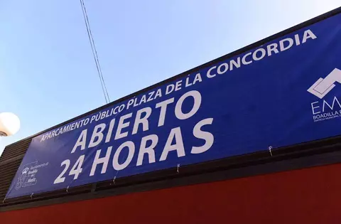 El aparcamiento de la Plaza de la Concordia será gratuito en las horas centrales del día