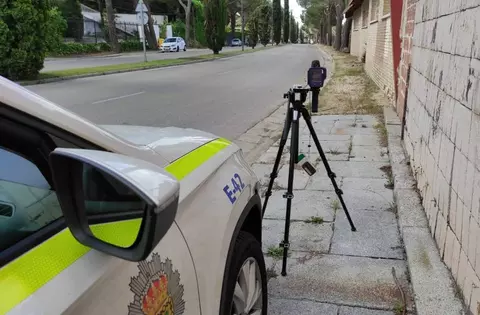 Llegan a Boadilla los controles de velocidad ante la nueva limitación a 30km/h 