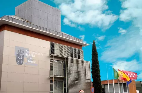 El PSOE de Boadilla pide la creación de una Oficina de Atención al Ciudadano presencial
