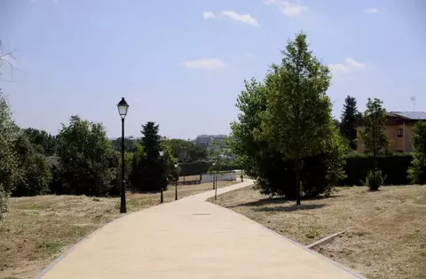 Finalizada una nueva senda para peatones y ciclistas que une La Cárcava con Viñas Viejas