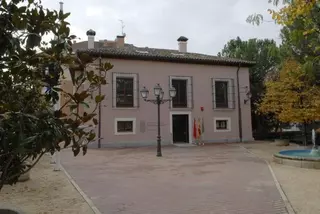 El alcalde y el director general de Patrimonio inauguran la Sala de Lectura Casa de la Millonaria