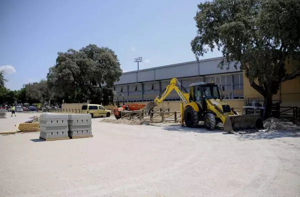 Remodelación del aparcamiento del complejo deportivo municipal Ángel Nieto