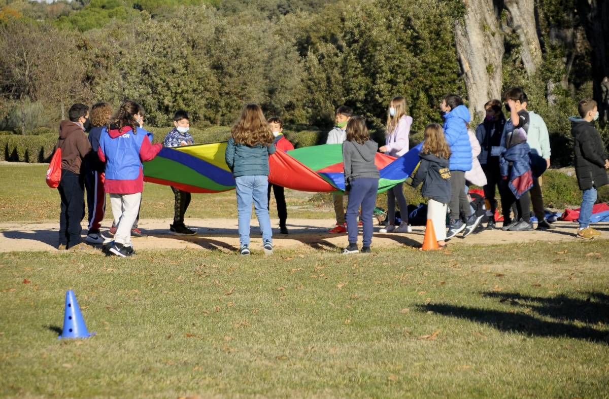 Cuatrocientos escolares de Boadilla experimentan cómo viven las personas con diversidad funcional 
