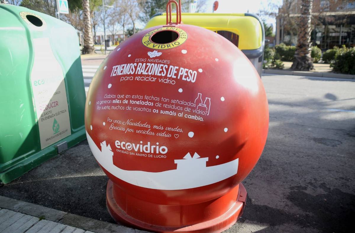 'Tenemos Razones de Peso', la campaña navideña de reciclaje de vidrio en Boadilla 