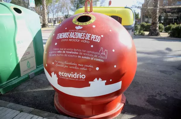'Tenemos Razones de Peso', la campaña navideña de reciclaje de vidrio en Boadilla 