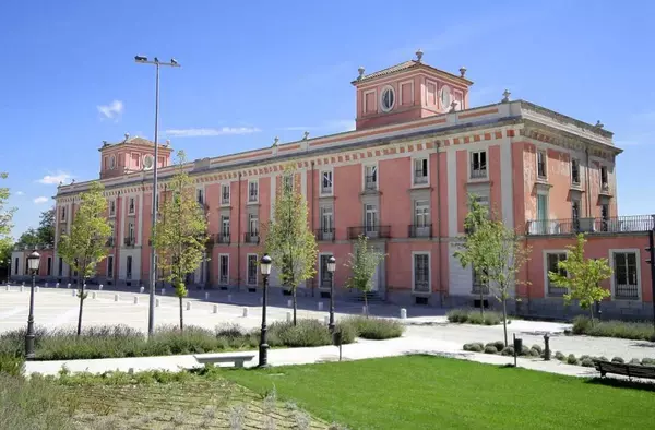 La concejal Silvia Hernández propone la creación de un Jardín Botánico en el Palacio del Infante Don Luis 