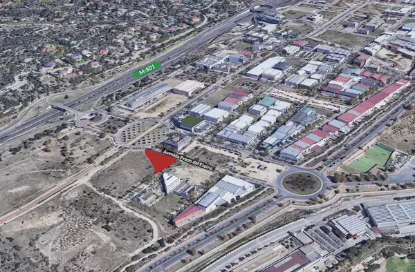 El Ayuntamiento de Boadilla saca a la venta una parcela de 1.610,74 m² de uso comercial en Prado del Espino