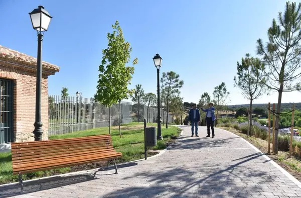 Finalizan las obras de mejora de los accesos peatonales a la Casa de Aves 
