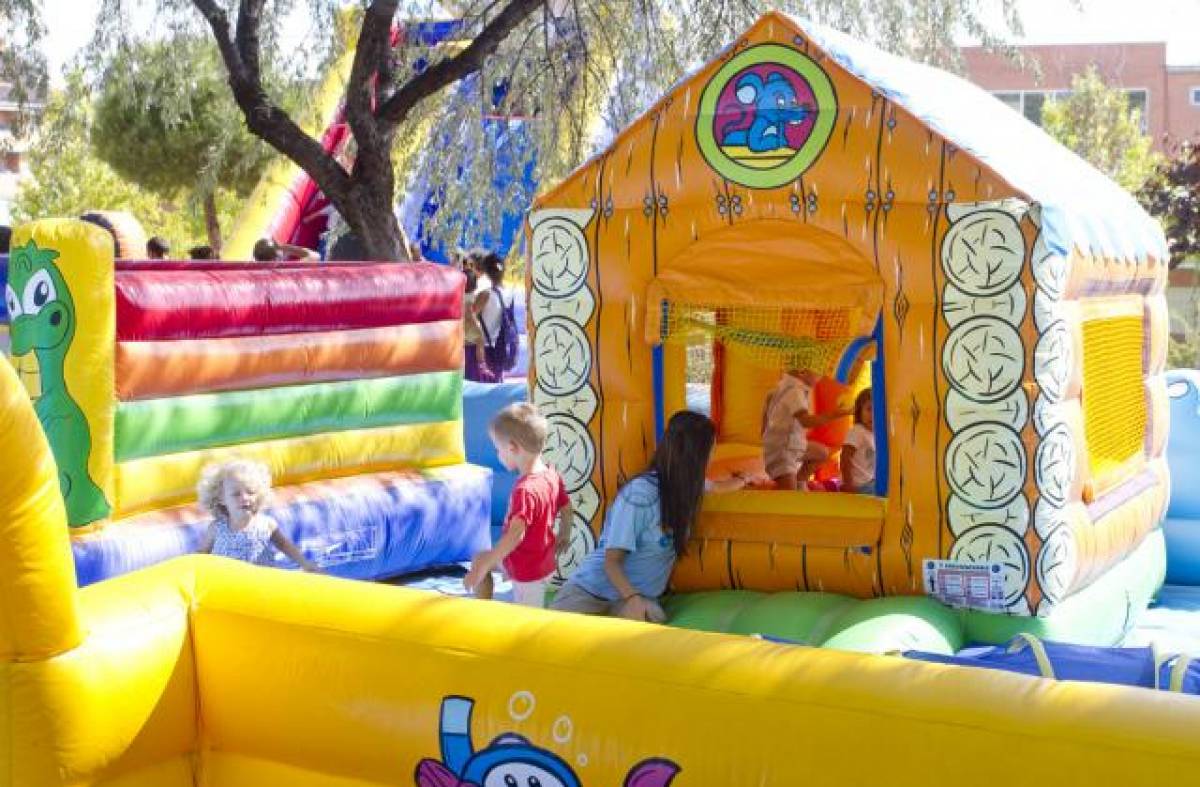 Boadilla celebra el Día de la Familia este domingo y recibe el distintivo FR por su compromiso con ellas