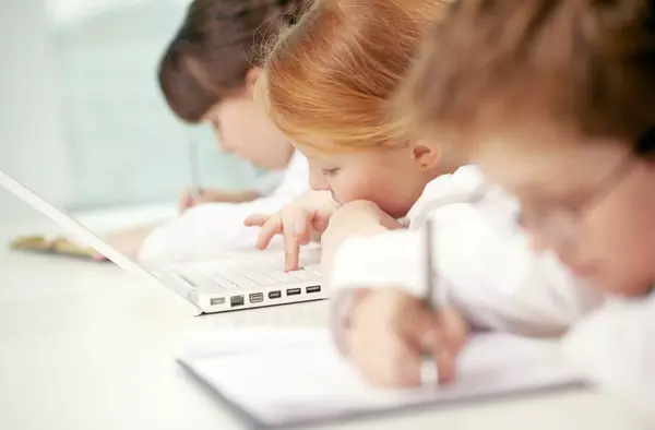 El Ayuntamiento de Boadilla ha abonado ya todas las becas para escolarización y conciliación 2022/23