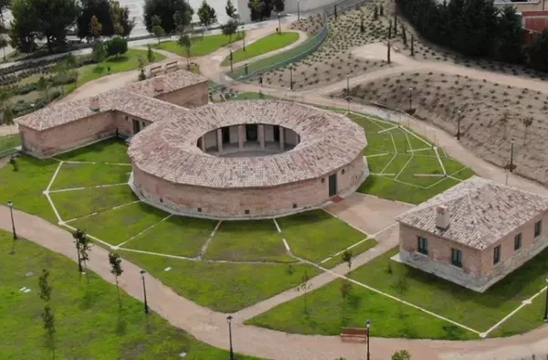 La Casa de Aves ofrece esta primavera distintas actividades para toda la familia