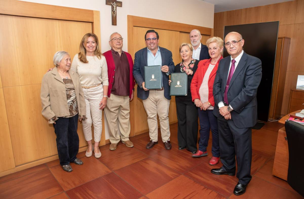 El Ayuntamiento renueva la concesión a la Asociación de Mayores de Boadilla de la subvención de 150.000 euros
