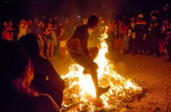 Hoguera de San Juan: Boadilla da la bienvenida al verano con conciertos, dj y el tradicional encendido