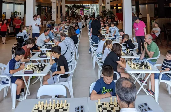 El Club Jaque Mate de Boadilla celebra su primer torneo multitudinario de ajedrez en Majadahonda