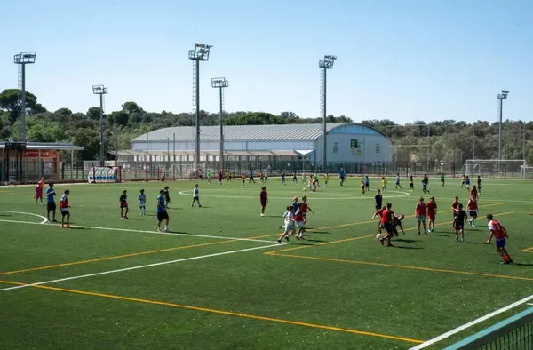 Las colonias y campamentos deportivos municipales de Boadilla cuentan ya con cerca de 2000 inscritos 