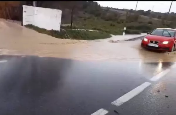 Graves inundaciones en la M-513: desaconsejan circular entre Boadilla y Brunete por esta vía