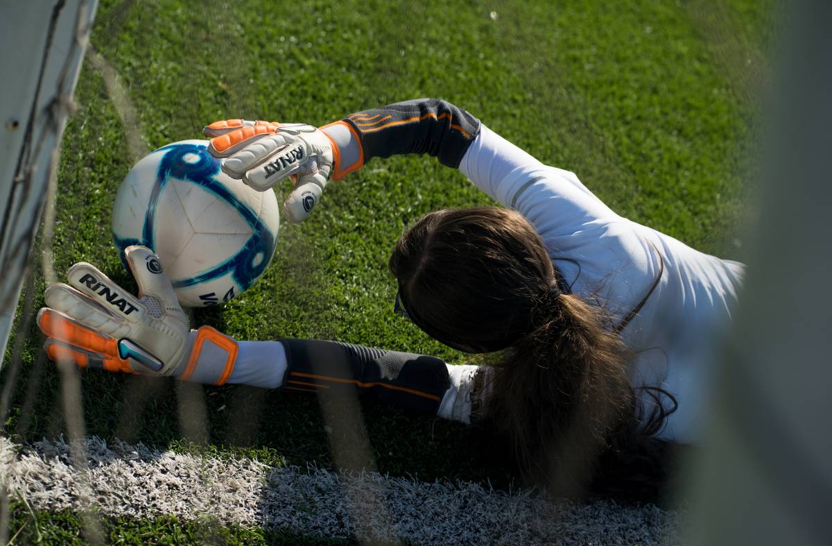 Mentema Boadilla estrena Escuela de Fútbol Femenino para la temporada 2024-2025