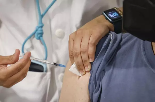La Comunidad de Madrid amplía la vacunación del virus del Papiloma Humano a varones de 13 a 18 años