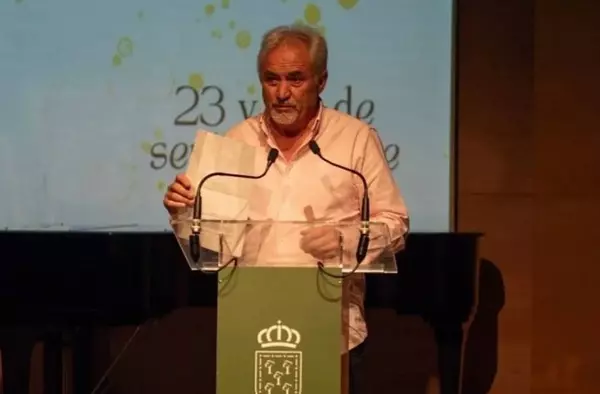 Consternación en Boadilla por el fallecimiento de Juanjo, el conserje del CEIPSO Príncipe Felipe durante 40 años