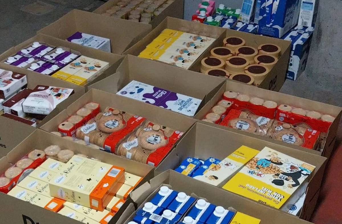 Recogida de alimentos y enseres en Boadilla para los damnificados por la DANA de Valencia