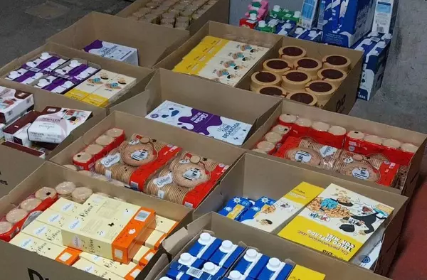 Recogida de alimentos y enseres en Boadilla para los damnificados por la DANA de Valencia