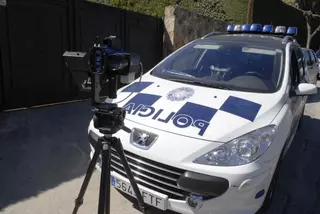La policía local pone en marcha controles aleatorios de velocidad en el municipio