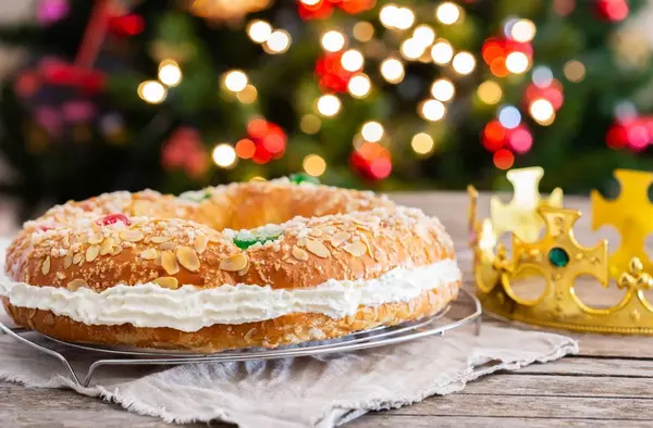 Cine y roscón para los mayores de Boadilla esta Navidad