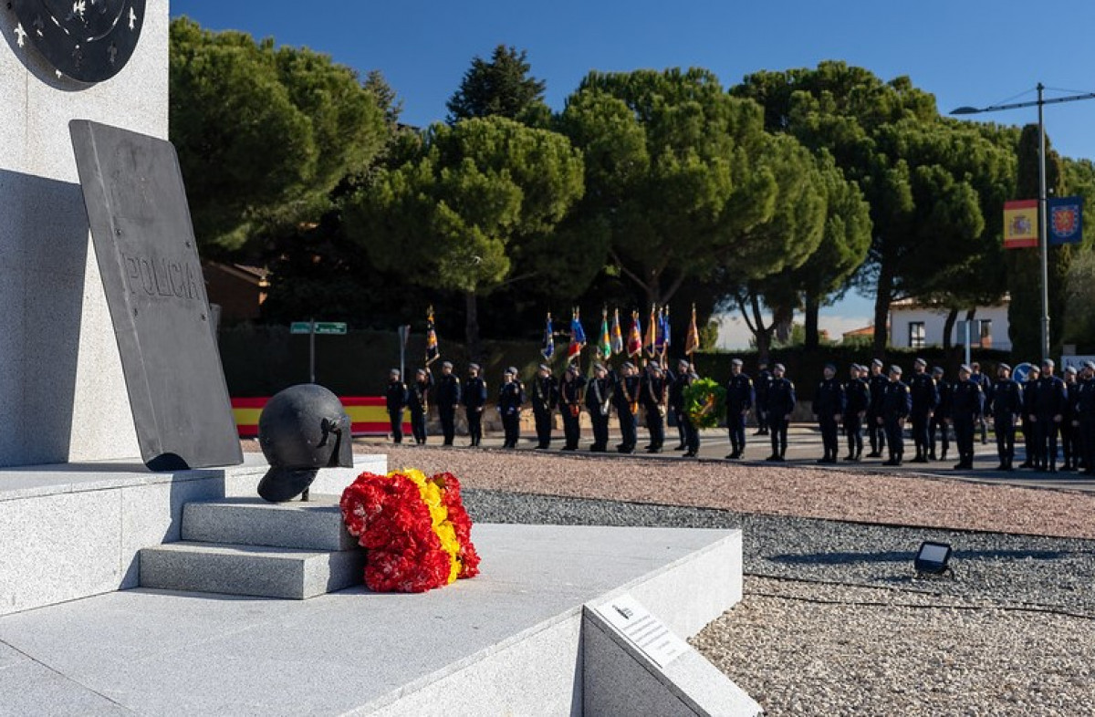 Boadilla inaugura una rotonda en homenaje a las Unidades de Intervención Policial