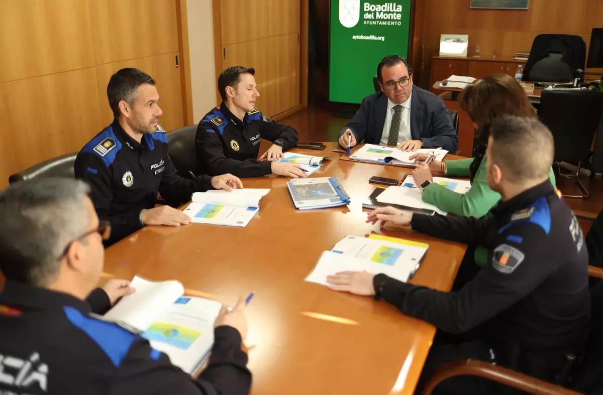 La Policía Local de Boadilla refuerza su plantilla y aumenta el patrullaje en las calles